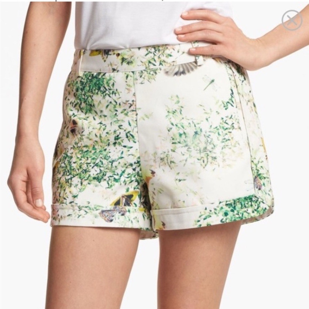 Ted Baker Floral Shorts Dancing Leaves Anora Bird Print Green White SZ US 6 UK 2